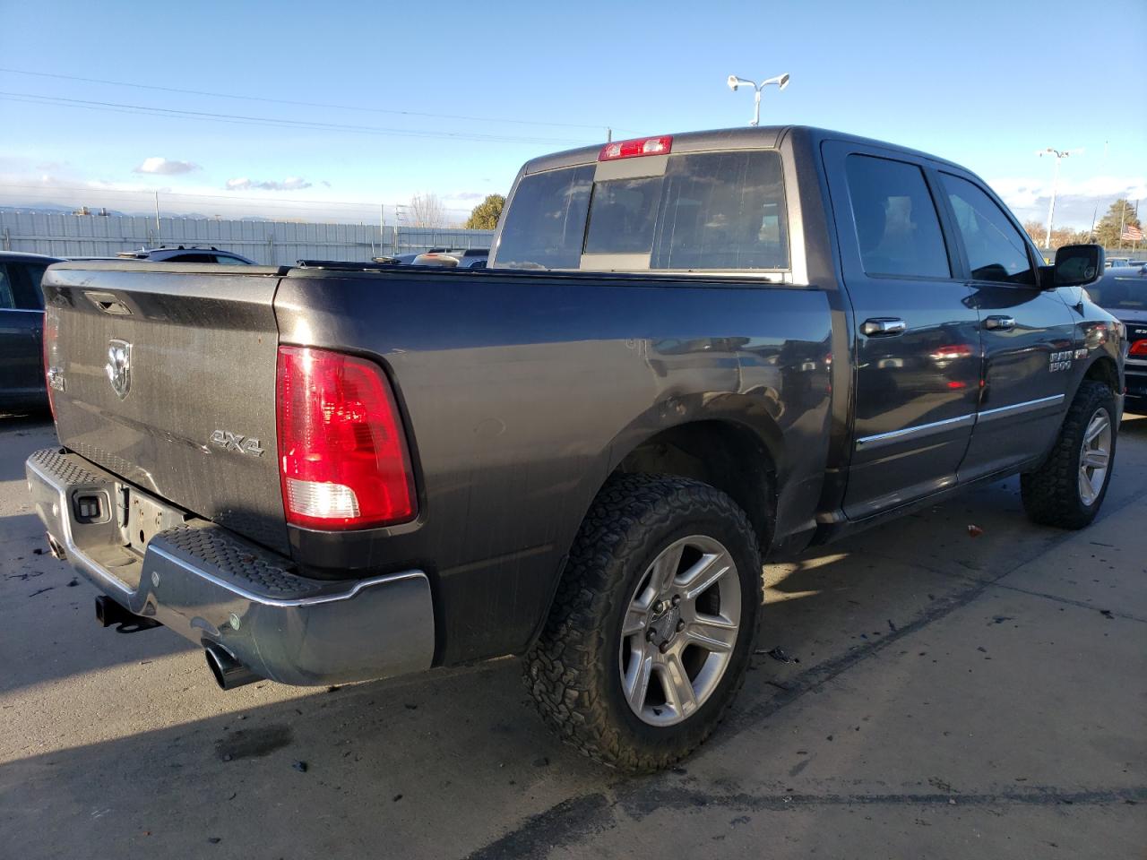 2017 Ram 1500 Slt VIN: 3C6RR7LT5HG746633 Lot: 85566924