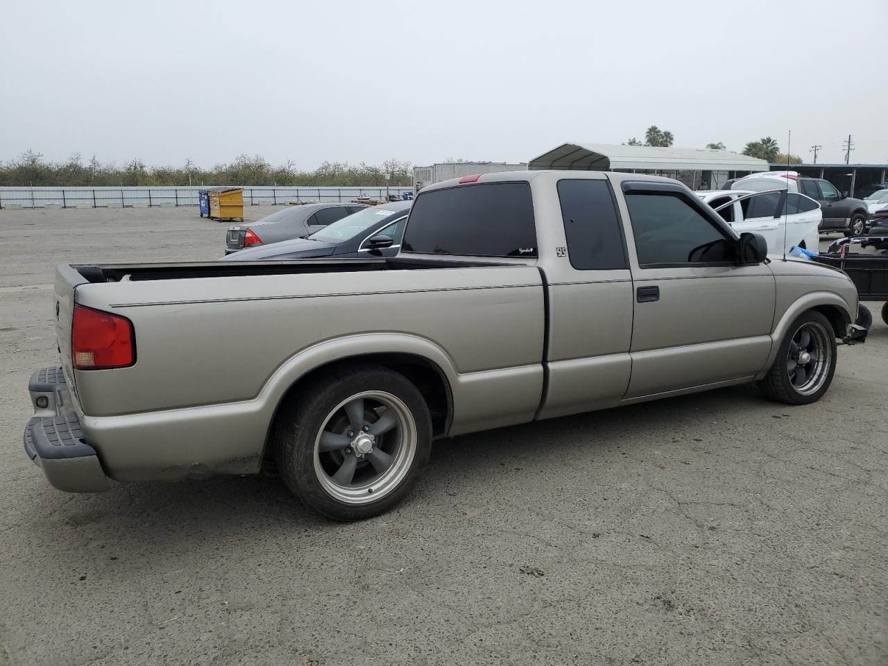 2001 GMC Sonoma VIN: 1GTCS19W318154175 Lot: 79110724