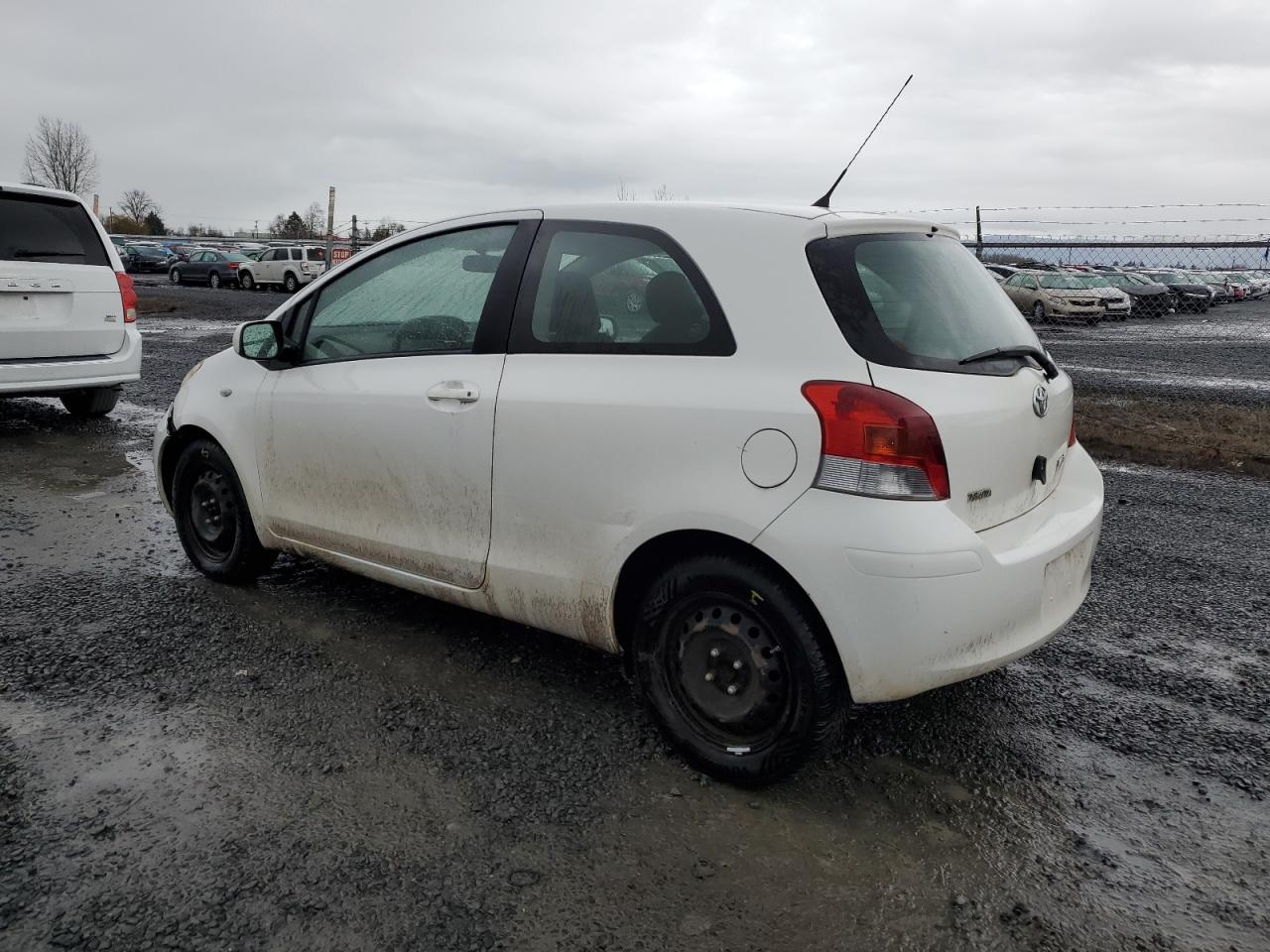 2009 Toyota Yaris VIN: JTDJT903895230010 Lot: 86386064