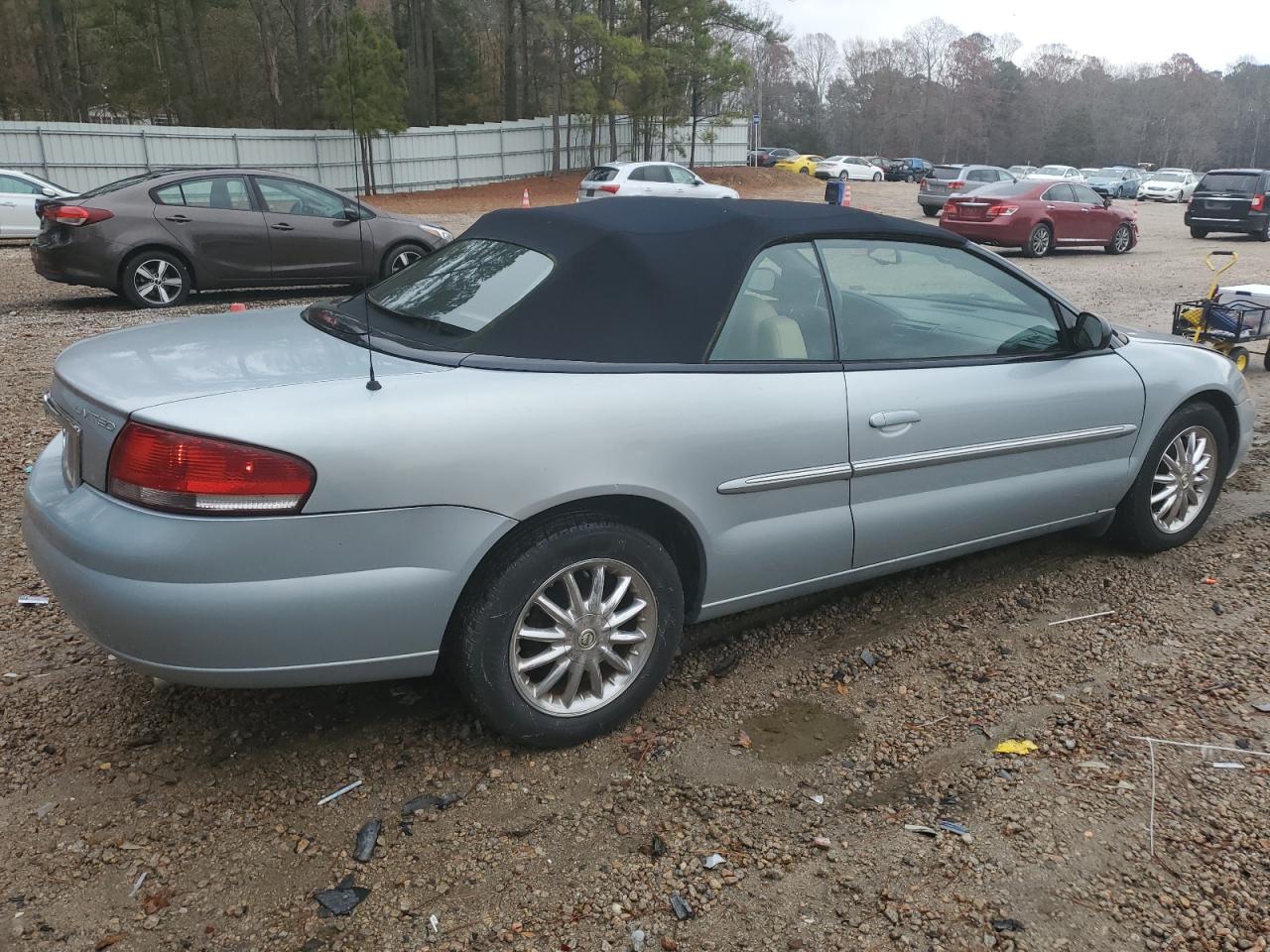 2003 Chrysler Sebring Limited VIN: 1C3EL65R83N525066 Lot: 83363904