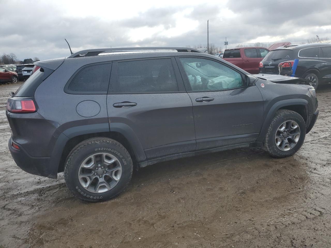 2019 Jeep Cherokee Trailhawk VIN: 1C4PJMBXXKD185974 Lot: 86382964