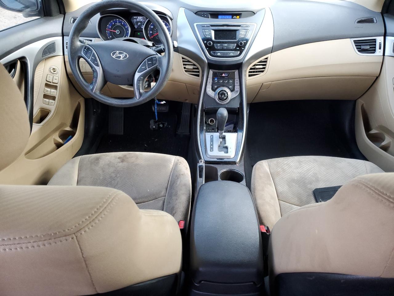 KMHDH4AE9DU957992 2013 Hyundai Elantra Gls