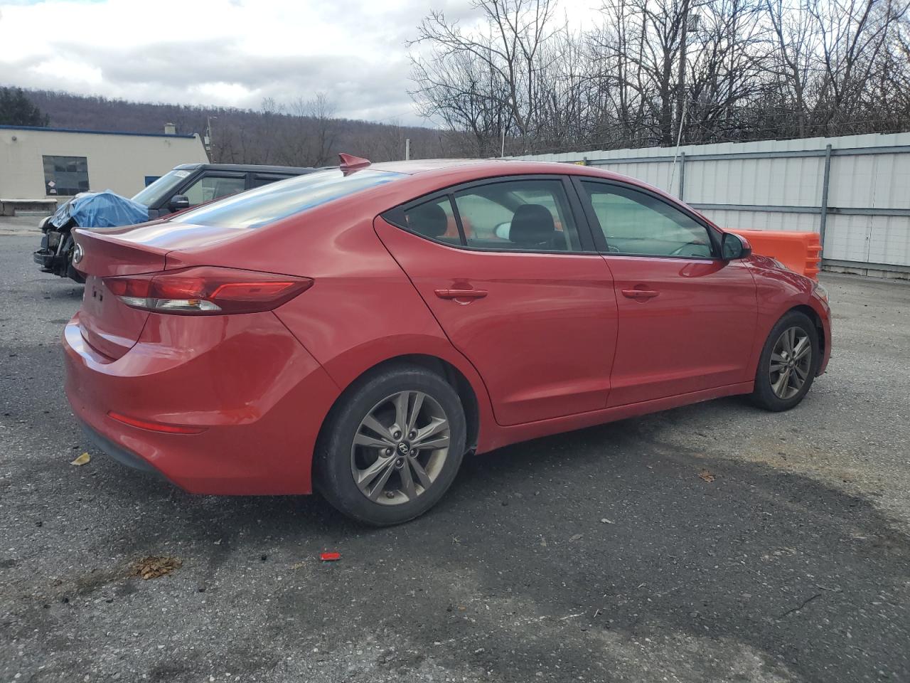 5NPD84LF9HH175301 2017 Hyundai Elantra Se