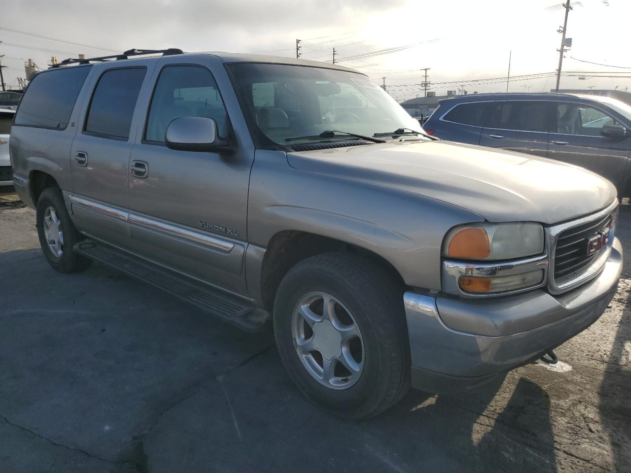 2002 GMC Yukon Xl C1500 VIN: 1GKEC16T72J100344 Lot: 86619264