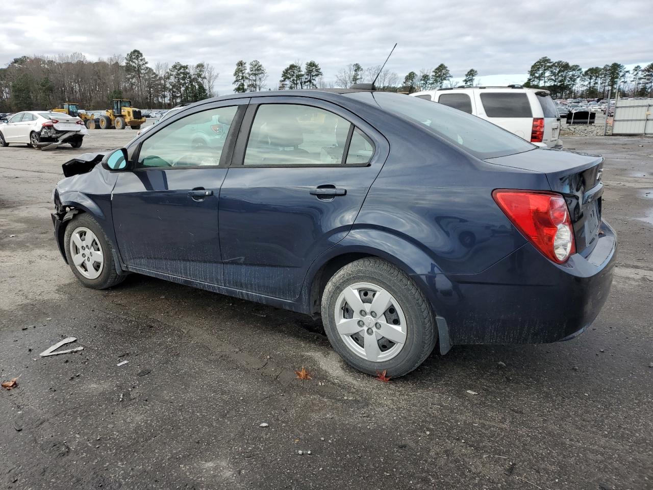 2015 Chevrolet Sonic Ls VIN: 1G1JA5SG4F4184944 Lot: 85350064