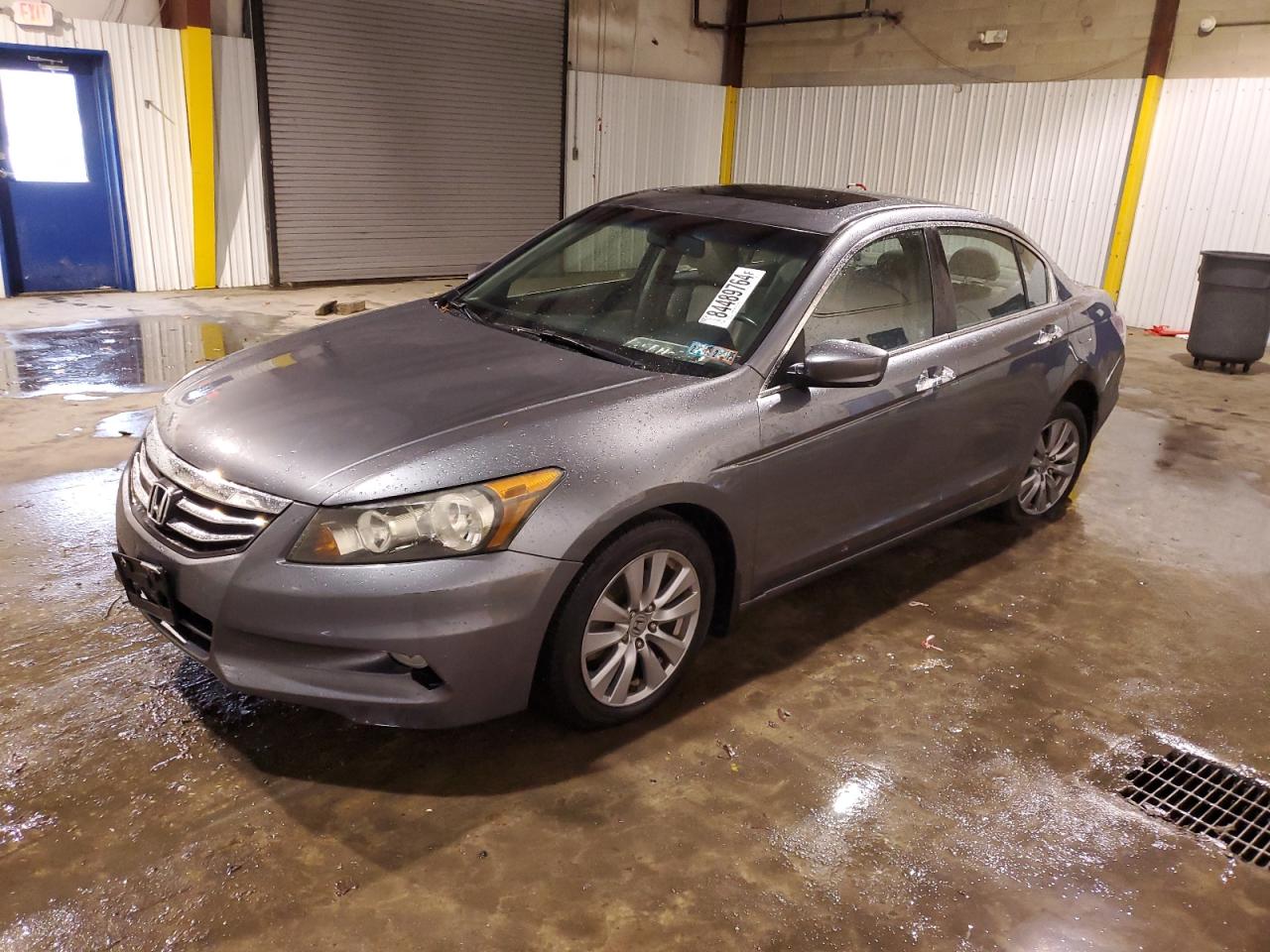 2011 Honda Accord Exl VIN: 1HGCP3F89BA032466 Lot: 84489764