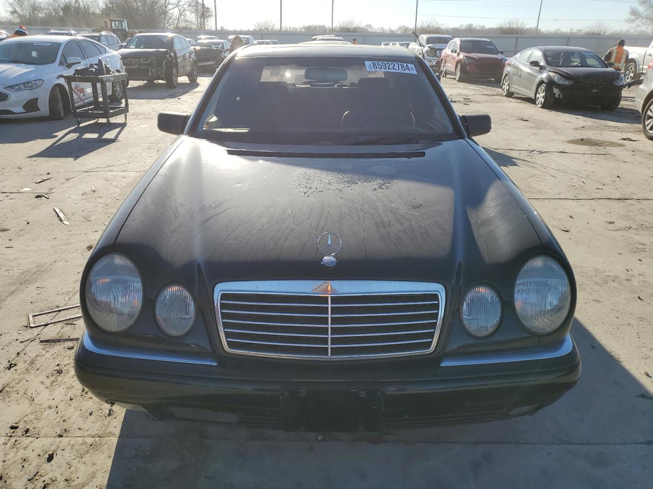 1999 Mercedes-Benz E 320 VIN: WDBJF65H9XA893258 Lot: 85922784