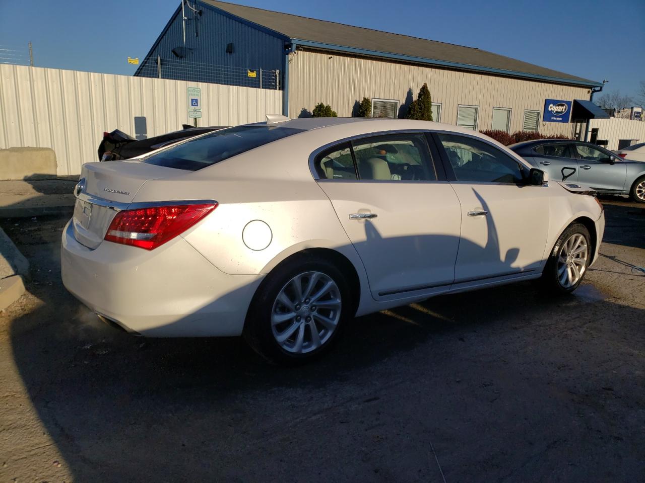 2016 Buick Lacrosse Premium VIN: 1G4GF5G32GF152634 Lot: 82438454