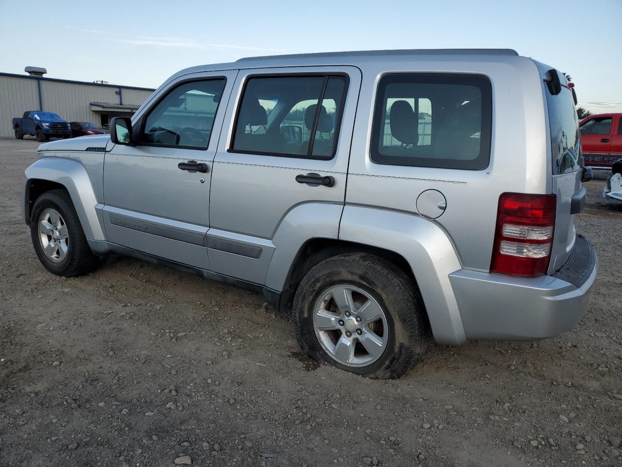 2012 Jeep Liberty Sport VIN: 1C4PJLAK5CW118060 Lot: 85910384