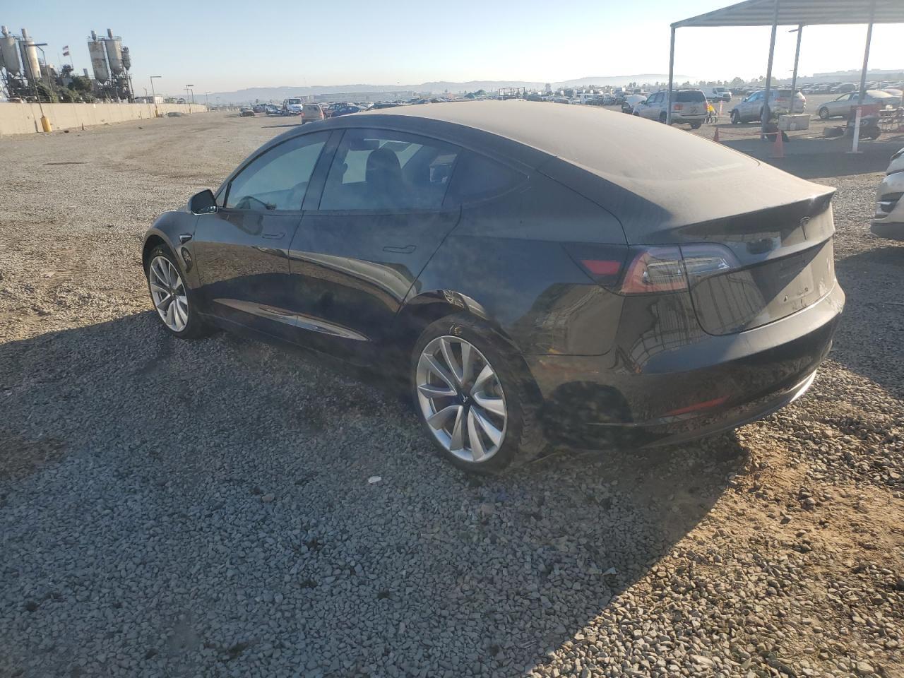 5YJ3E1EA2JF157389 2018 Tesla Model 3