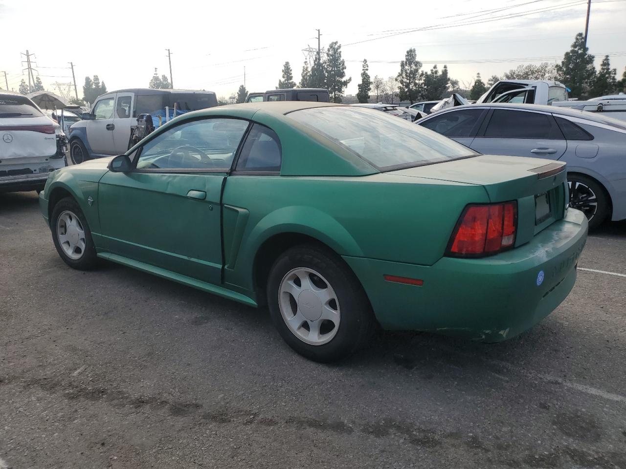 1FAFP4045XF109647 1999 Ford Mustang