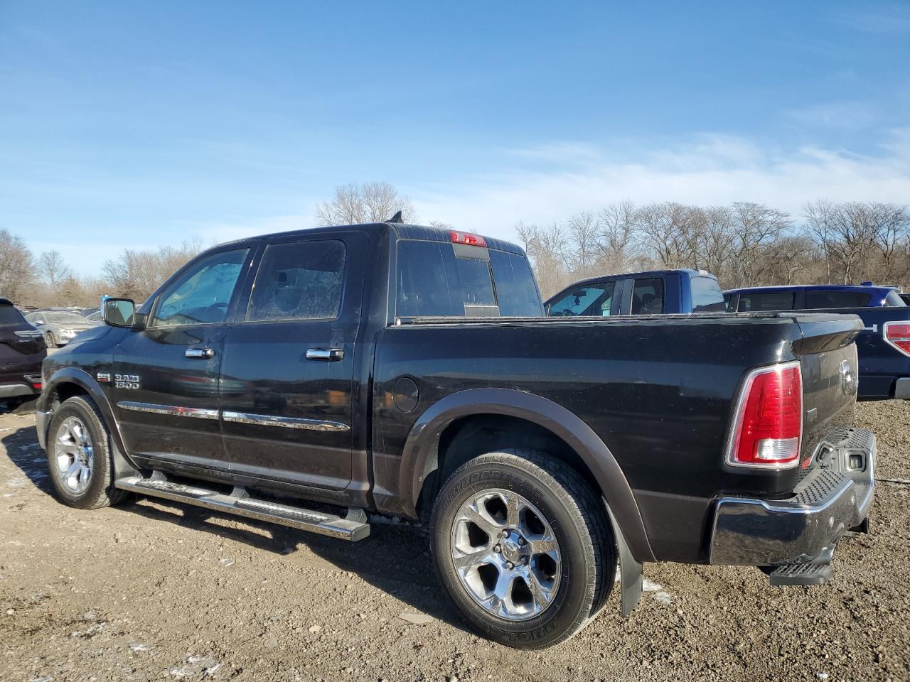 1C6RR7NT3HS865996 2017 Ram 1500 Laramie