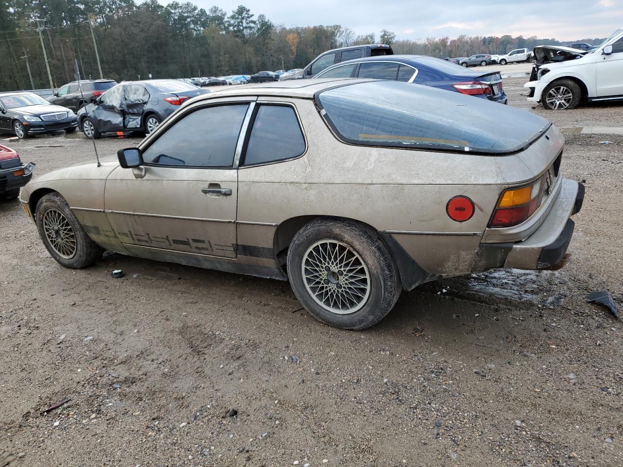 WP0AA0929CN450176 1982 Porsche 924