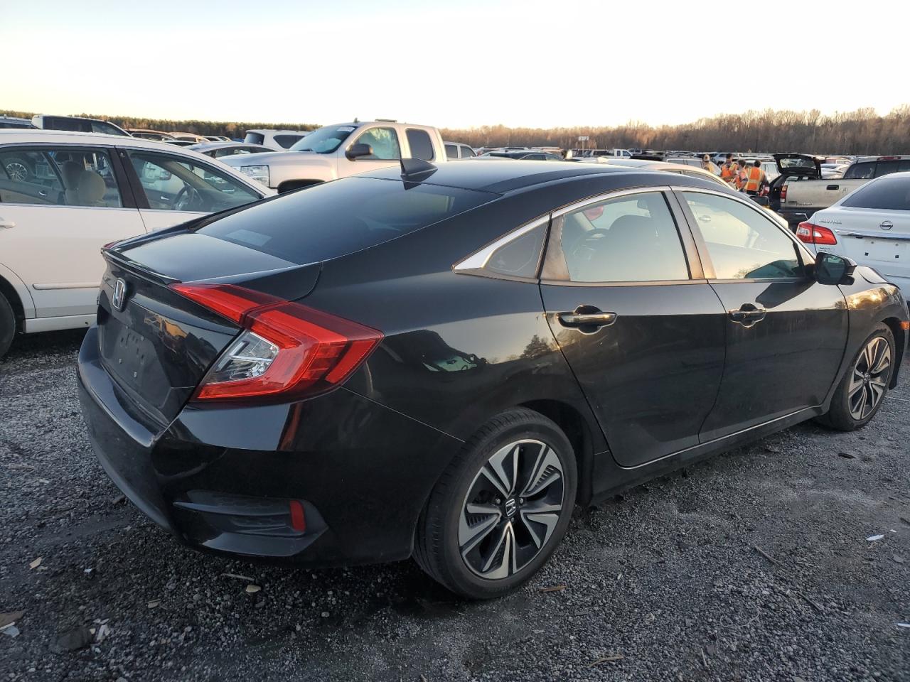 2HGFC1F36GH640472 2016 Honda Civic Ex