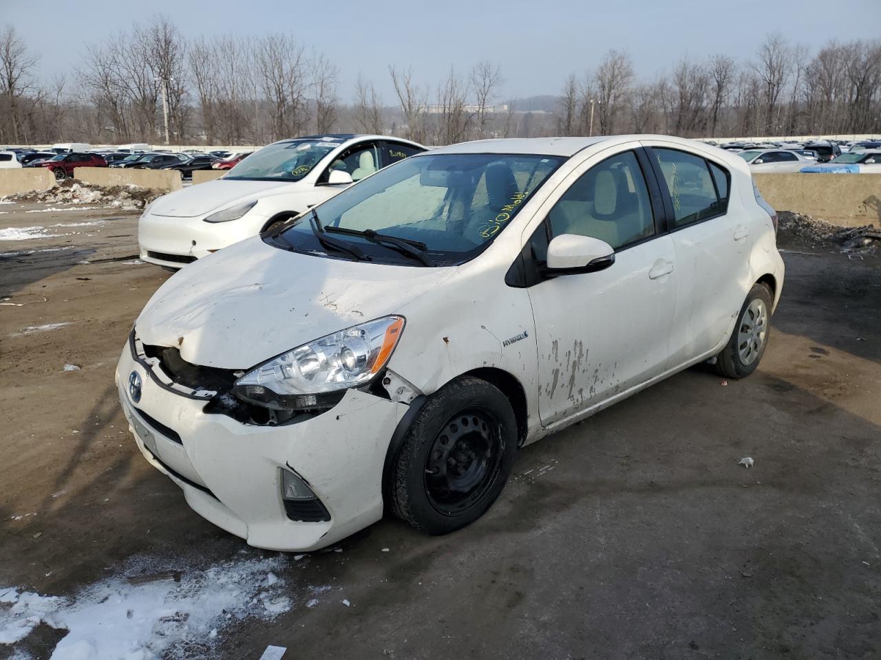 2014 Toyota Prius C VIN: JTDKDTB39E1059930 Lot: 86549594