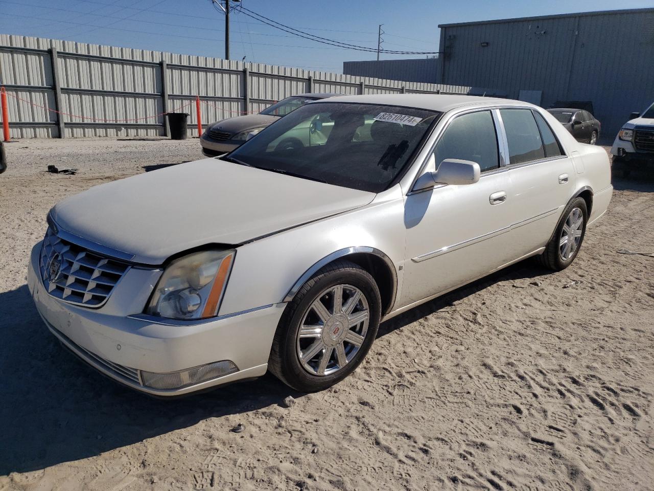 2007 Cadillac Dts VIN: 1G6KD57Y17U236491 Lot: 82610474