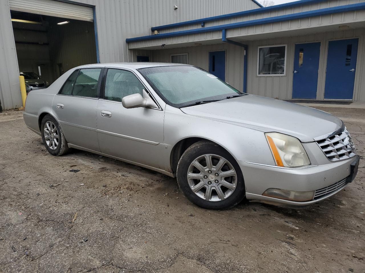 2008 Cadillac Dts VIN: 1G6KD57Y08U136108 Lot: 85850504