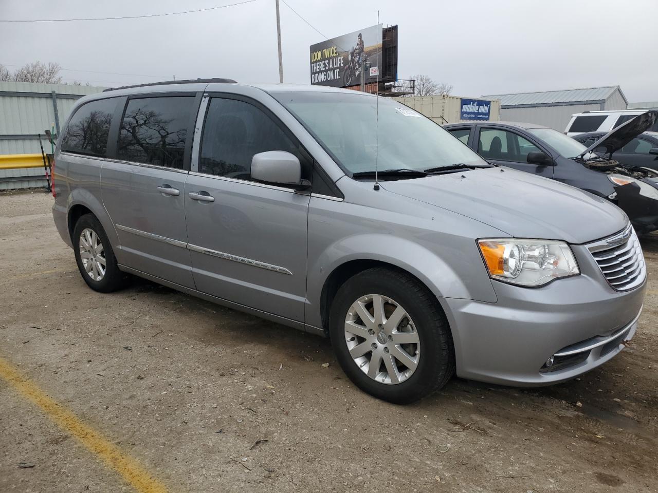 2015 Chrysler Town & Country Touring VIN: 2C4RC1BG7FR582336 Lot: 87125394