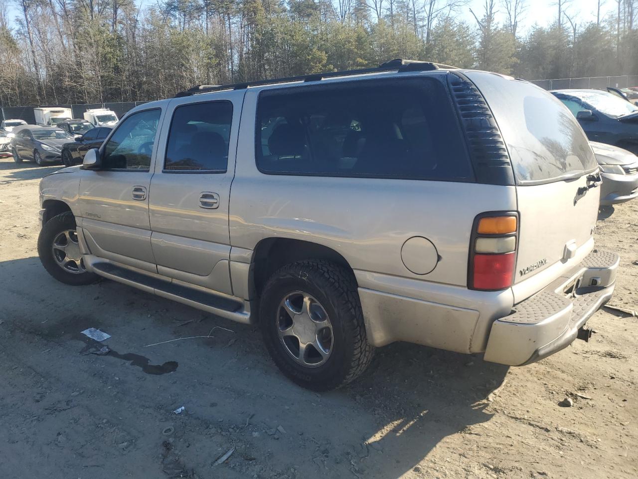 2004 GMC Yukon Xl Denali VIN: 1GKFK66U54J138221 Lot: 86181674