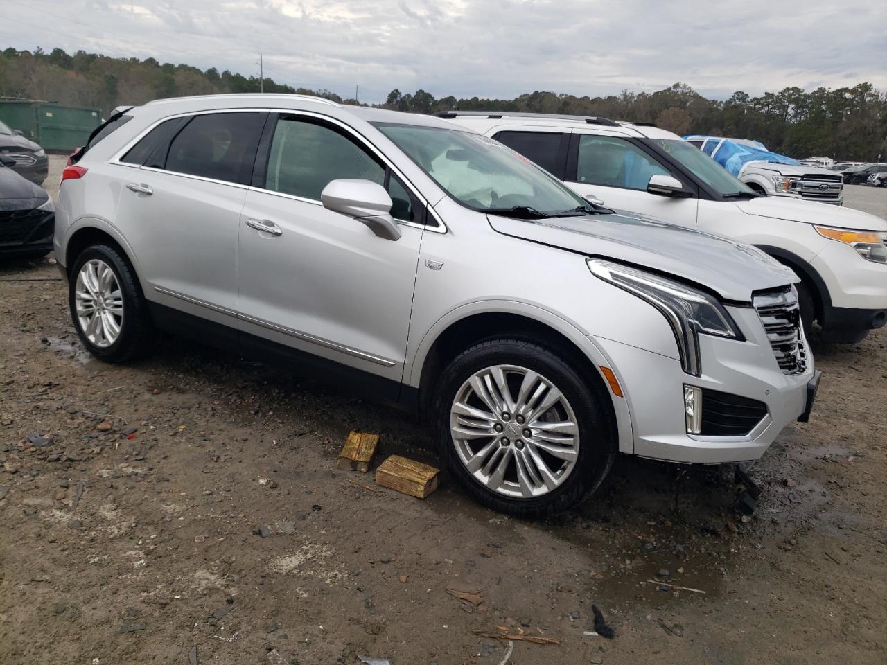 2018 Cadillac Xt5 Premium Luxury VIN: 1GYKNFRS9JZ247512 Lot: 83066934