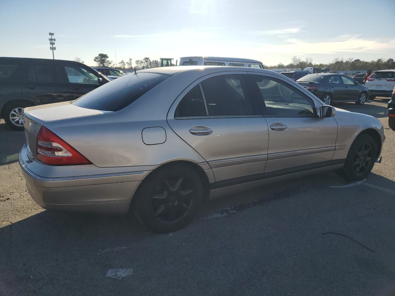 2002 Mercedes-Benz C 240 VIN: WDBRF61J82F279695 Lot: 85415504