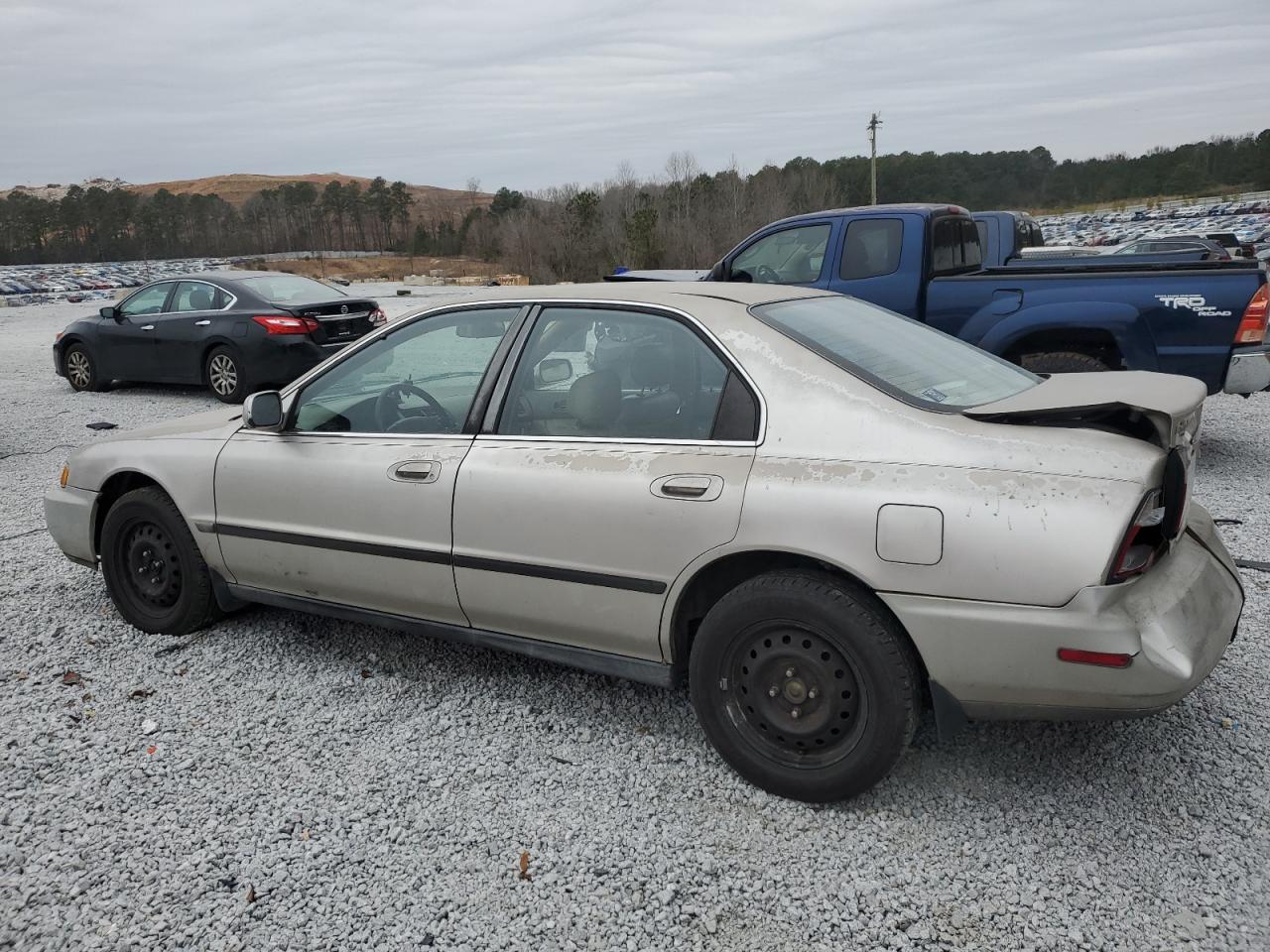 1996 Honda Accord Lx VIN: 1HGCE6647TA010021 Lot: 86294974