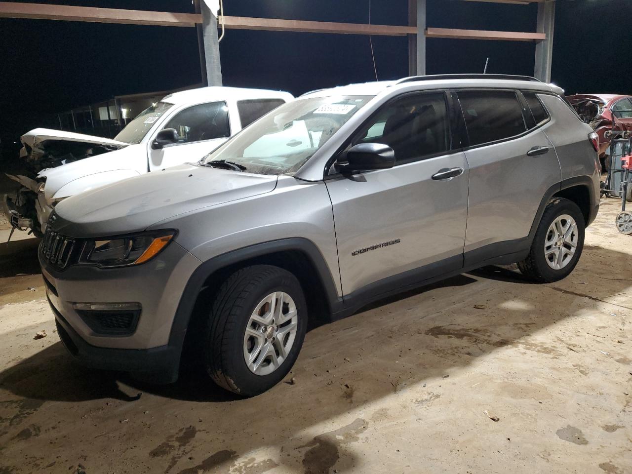 3C4NJCAB0JT489590 2018 Jeep Compass Sport