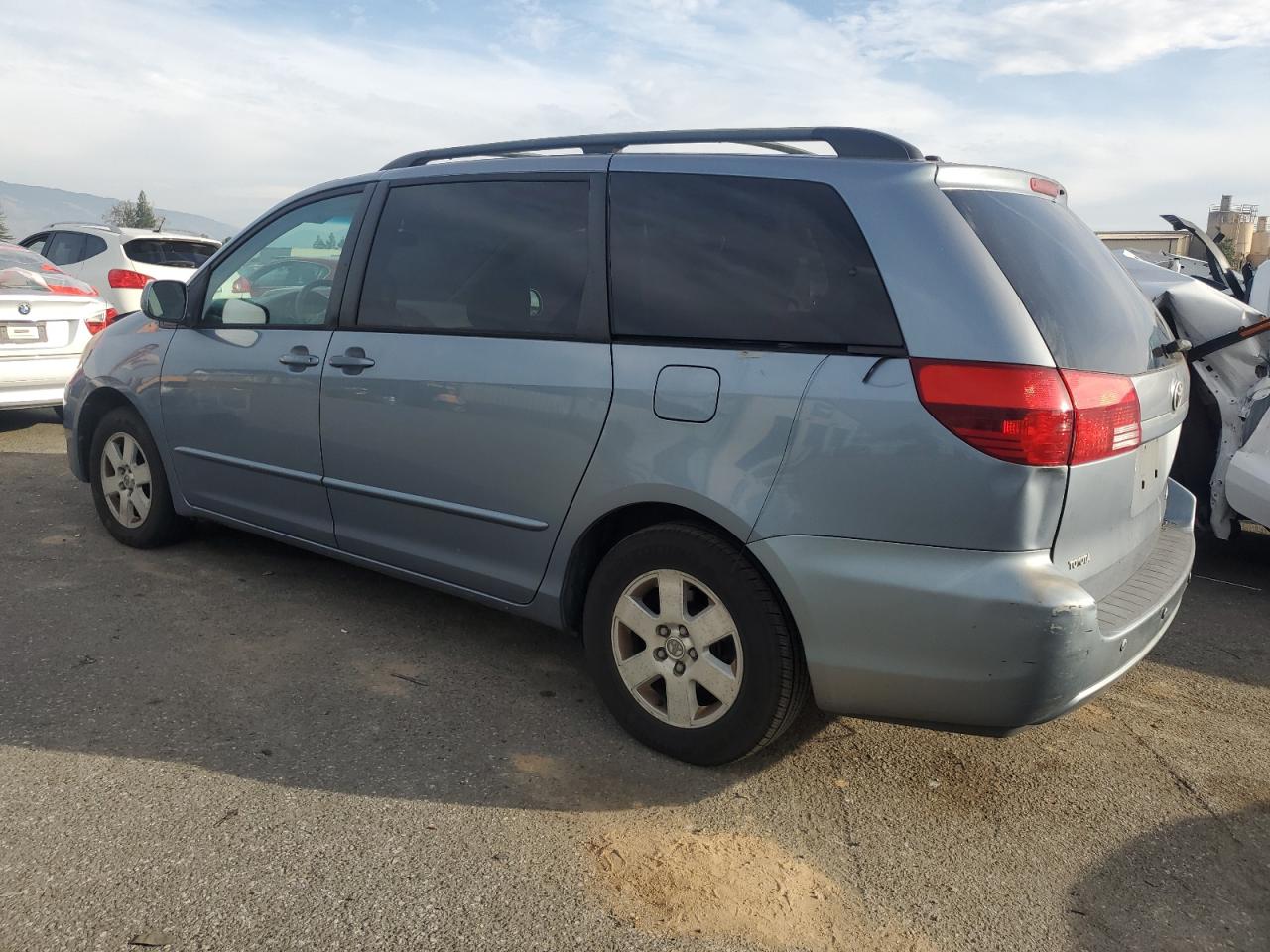 2004 Toyota Sienna Xle VIN: 5TDZA22C04S011400 Lot: 85981754