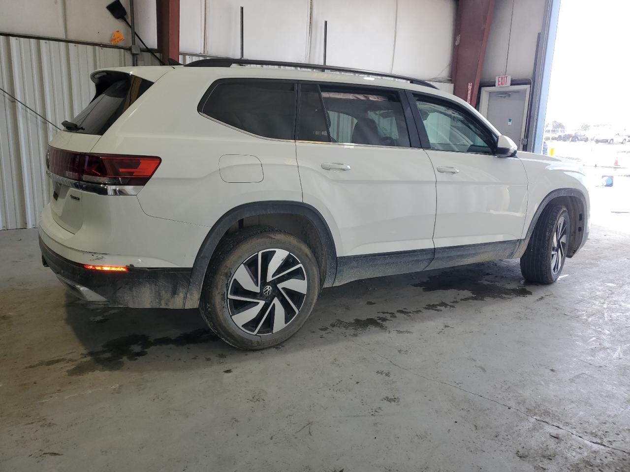 2024 Volkswagen Atlas Se VIN: 1V2HR2CA2RC546088 Lot: 84967424