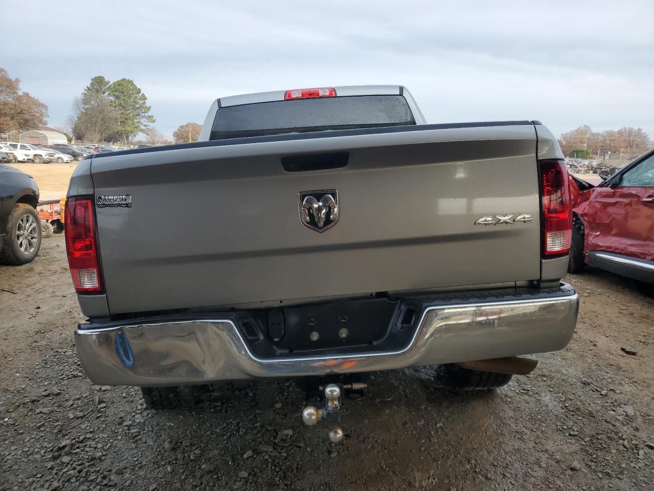 2020 Ram 1500 Classic Tradesman VIN: 3C6RR7KG8LG175877 Lot: 84941034