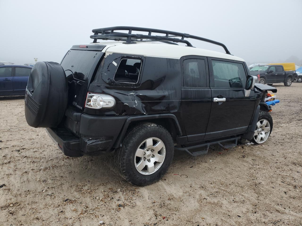 2010 Toyota Fj Cruiser VIN: JTEZU4BF4AK010813 Lot: 84770104