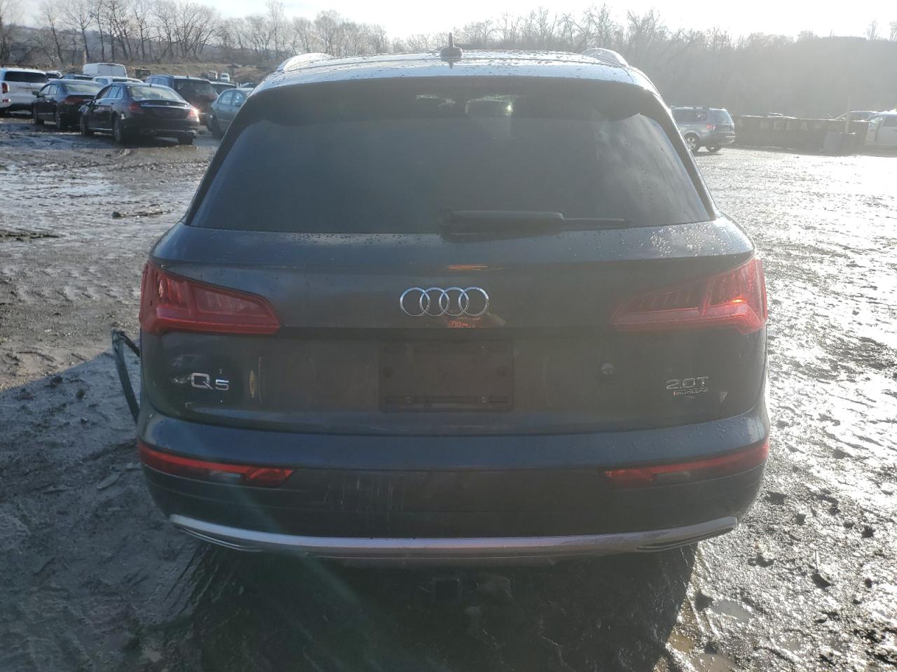 WA1BNAFY5J2240660 2018 Audi Q5 Premium Plus