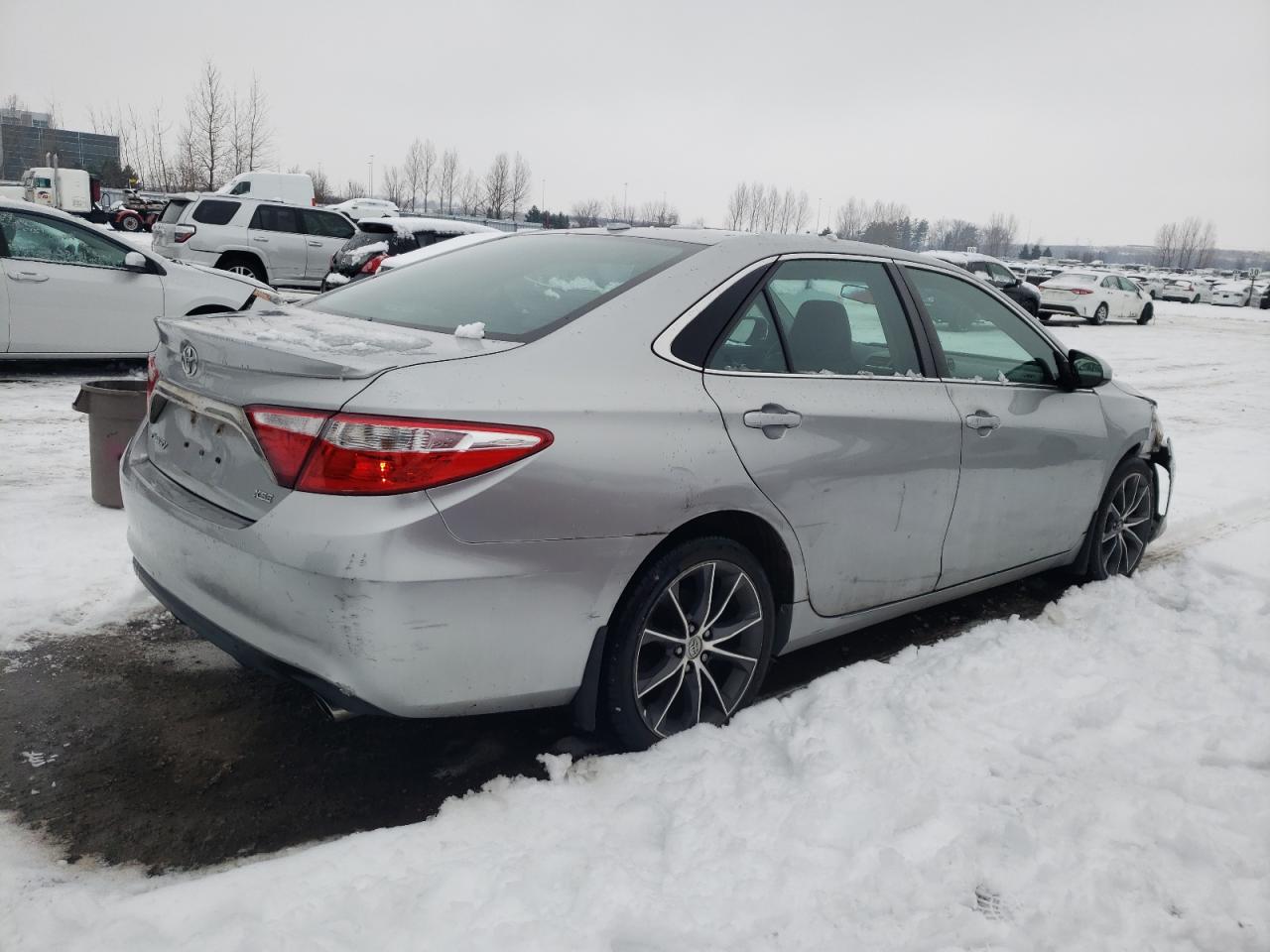 4T1BF1FK3FU086228 2015 Toyota Camry Le