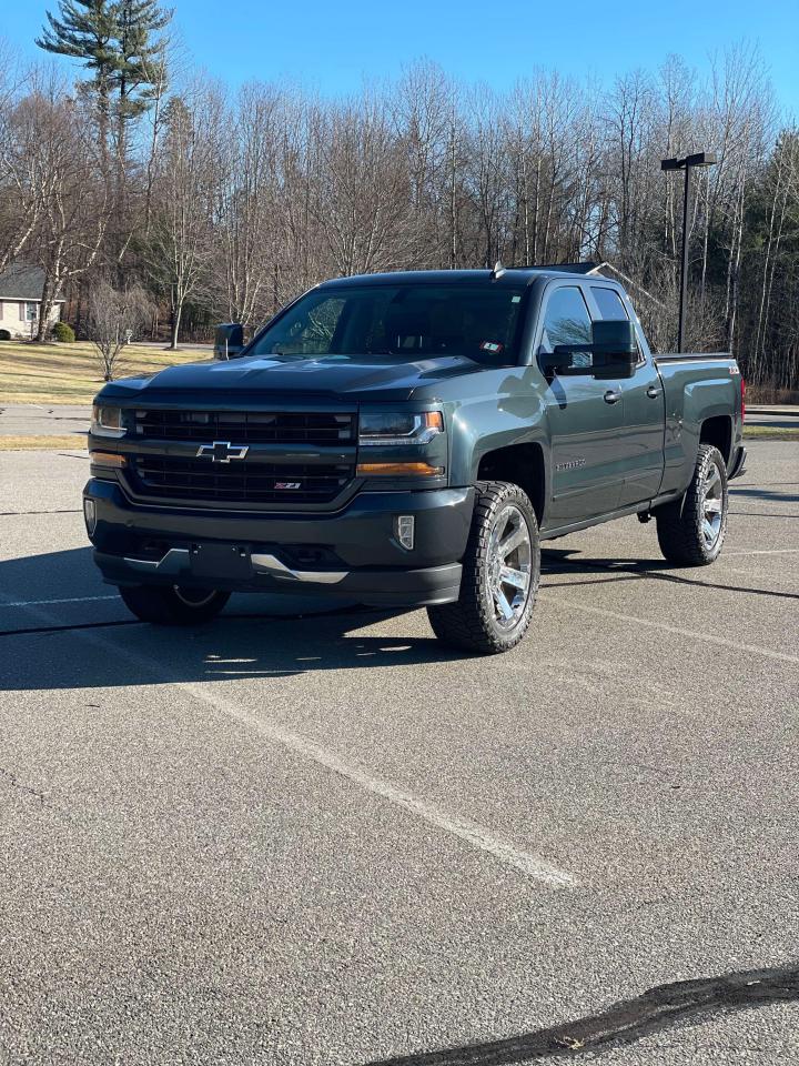 2017 Chevrolet Silverado K1500 Lt VIN: 1GCVKREC8HZ153210 Lot: 87334594