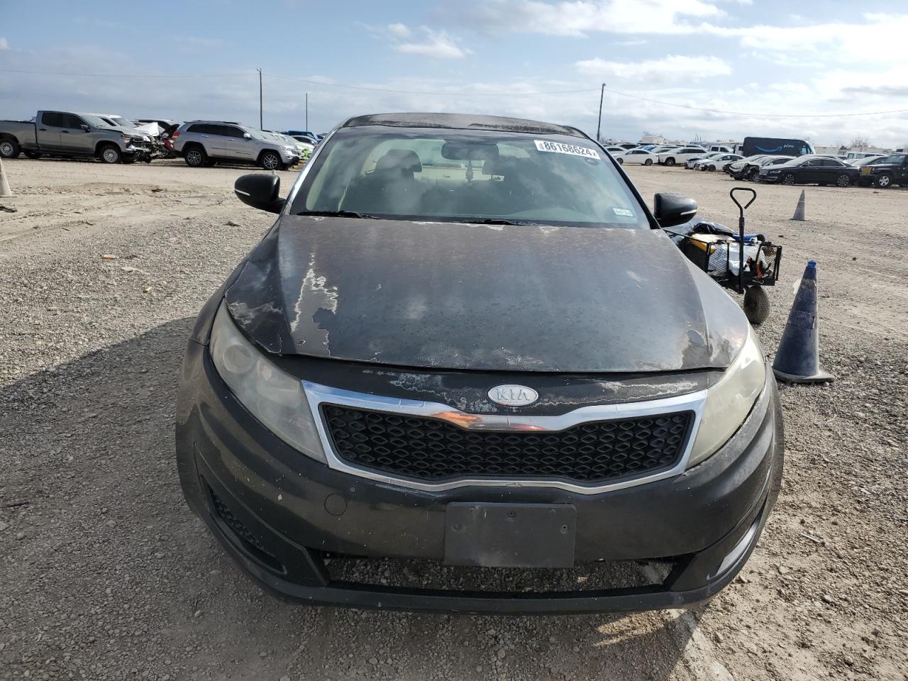 KNAGM4A79B5156613 2011 Kia Optima Lx