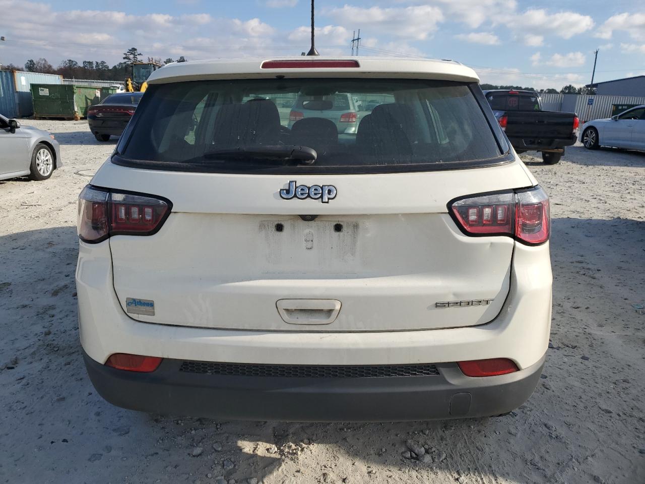 2018 Jeep Compass Sport VIN: 3C4NJCAB5JT211347 Lot: 83590864