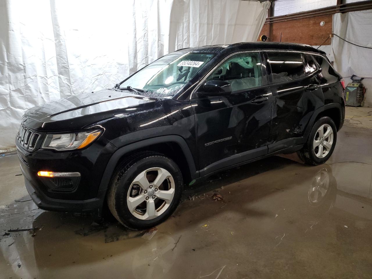 2017 Jeep Compass Latitude VIN: 3C4NJDBB1HT679994 Lot: 85240264