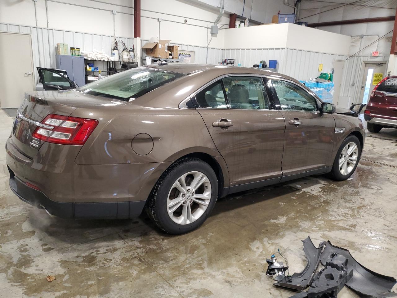 2015 Ford Taurus Sel VIN: 1FAHP2E88FG128873 Lot: 85365234