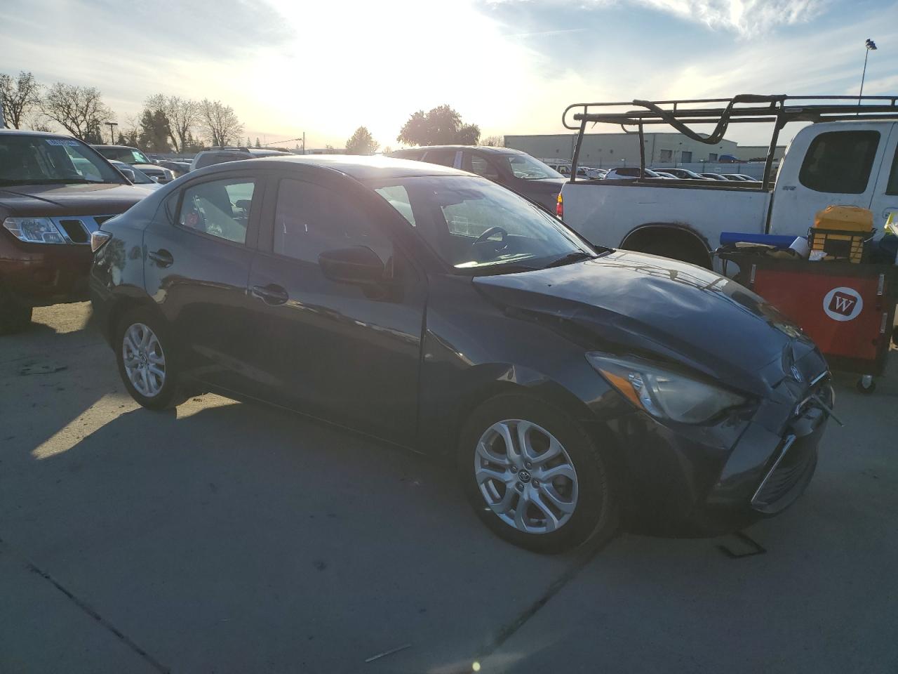 2017 Toyota Yaris Ia VIN: 3MYDLBYV4HY189324 Lot: 87031034