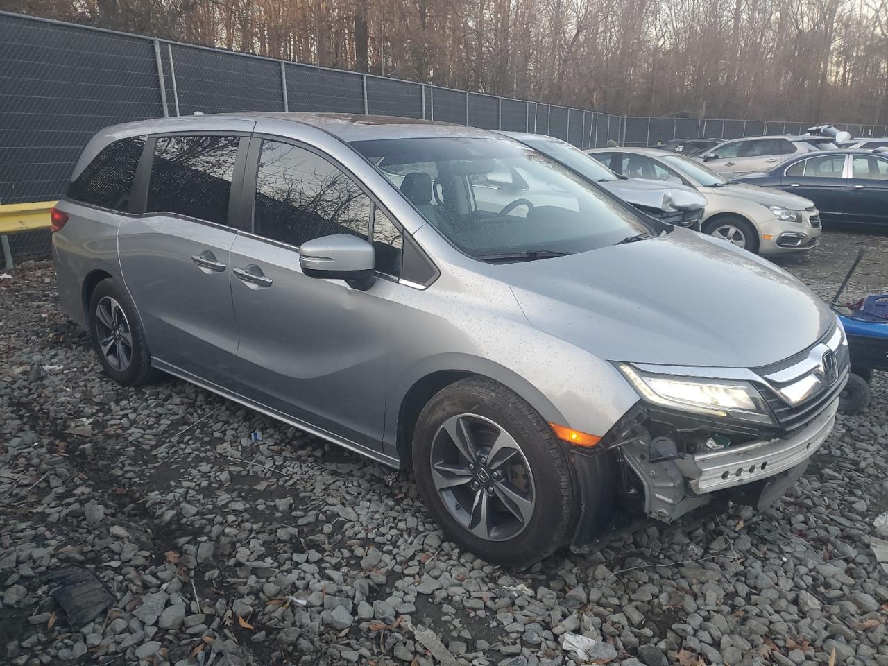 2019 Honda Odyssey Touring VIN: 5FNRL6H87KB109460 Lot: 84189834