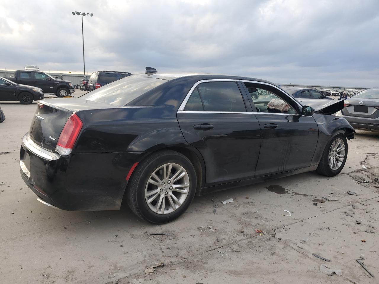 2019 Chrysler 300 Touring VIN: 2C3CCAAG0KH604964 Lot: 86403434