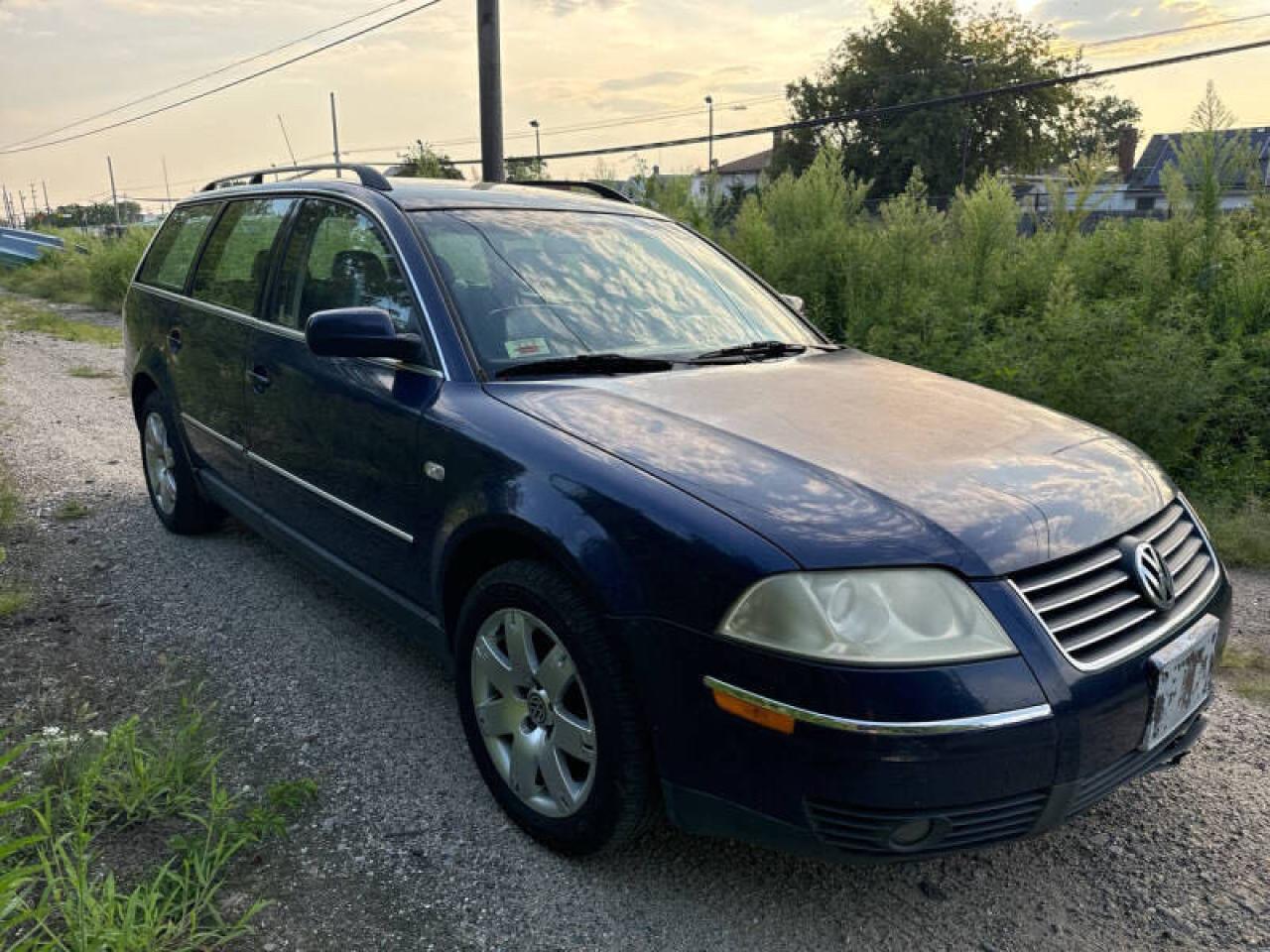 WVWYH63BX2E109146 2002 Volkswagen Passat Glx 4Motion