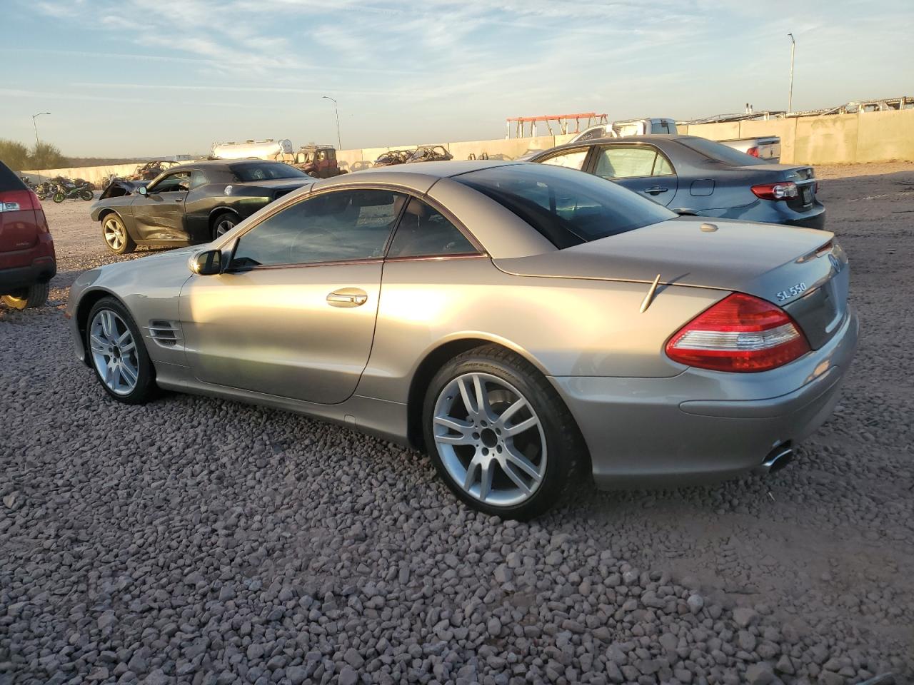 2007 Mercedes-Benz Sl 550 VIN: WDBSK71FX7F119887 Lot: 85919954