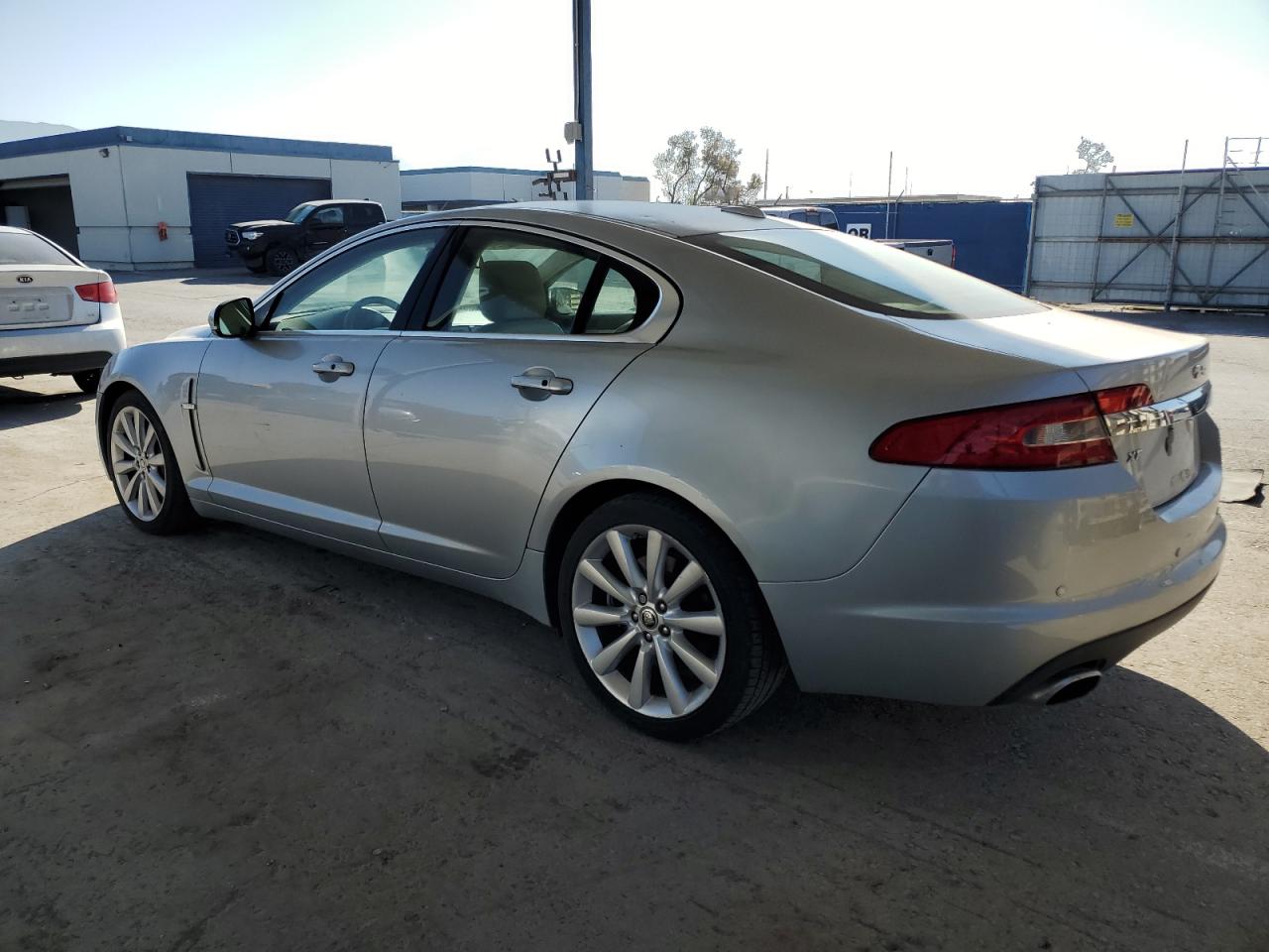 SAJWA0GB1ALR64834 2010 Jaguar Xf Premium