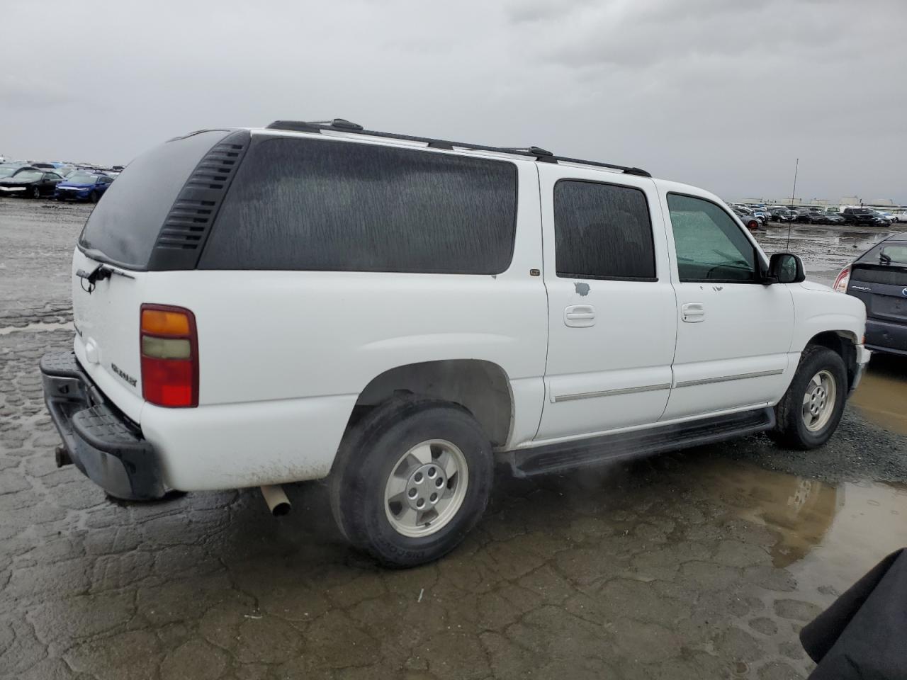 2003 Chevrolet Suburban K1500 VIN: 1GNFK16TX3J287932 Lot: 85609324