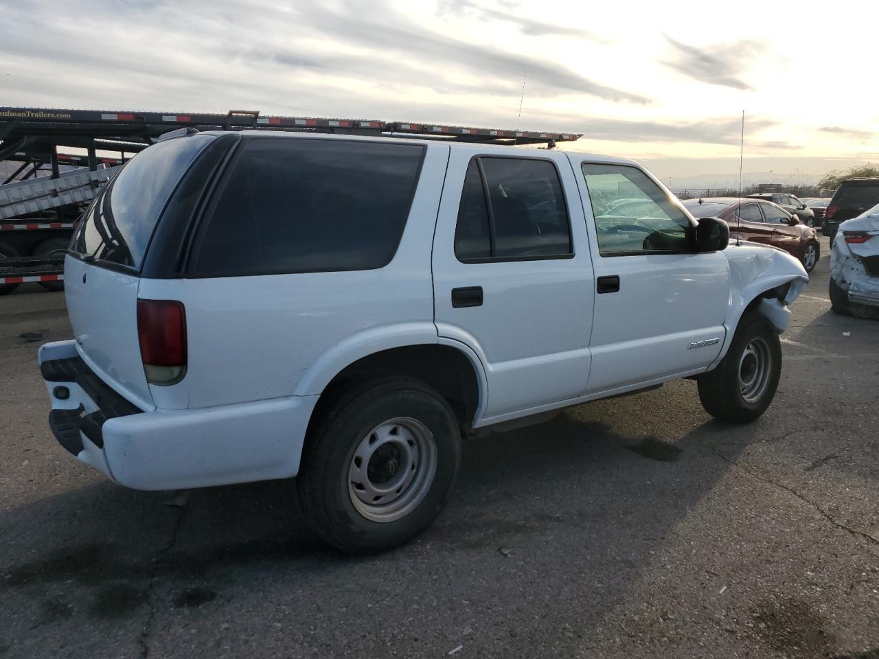 2005 Chevrolet Blazer VIN: 1GNCS13X45K100692 Lot: 81526904