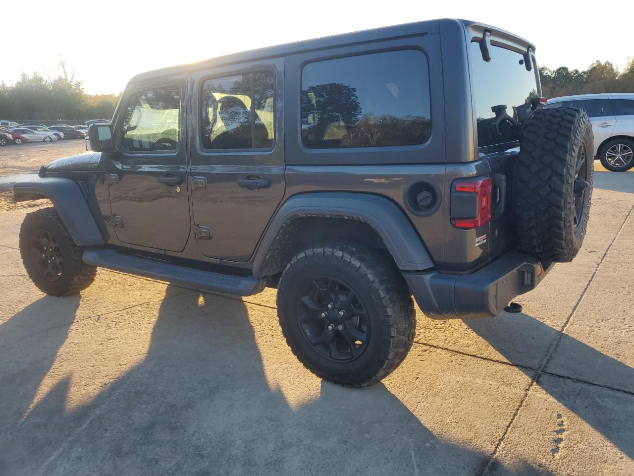 2020 Jeep Wrangler Unlimited Sport VIN: 1C4HJXDG1LW250364 Lot: 84001284