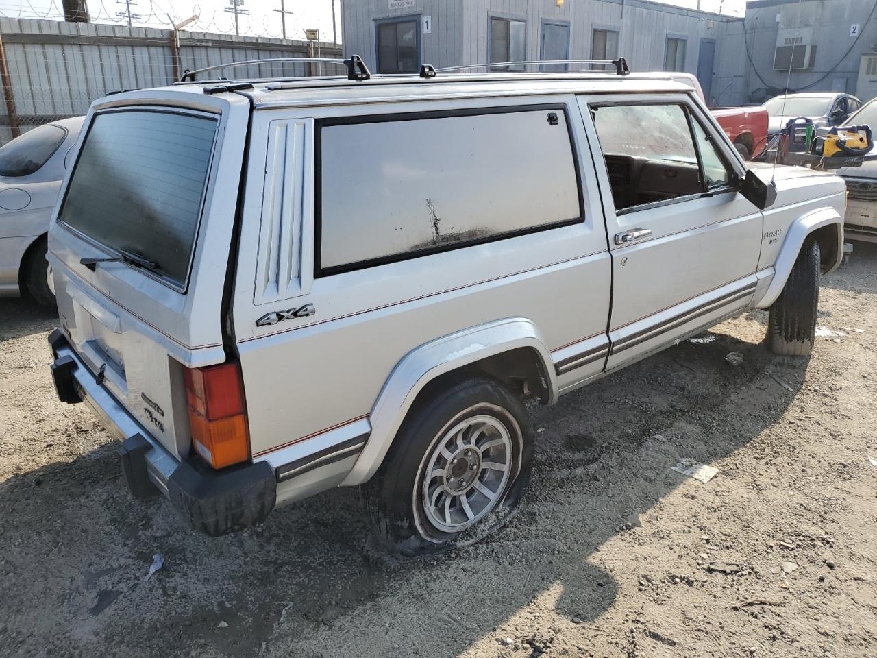 1JCWB7742FT144063 1985 Jeep Cherokee Laredo