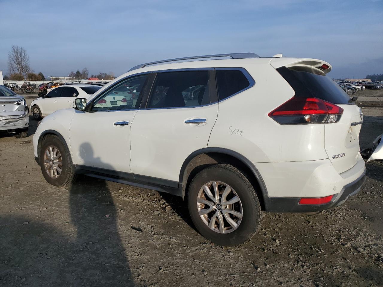 2019 Nissan Rogue S VIN: KNMAT2MVXKP530032 Lot: 83470214