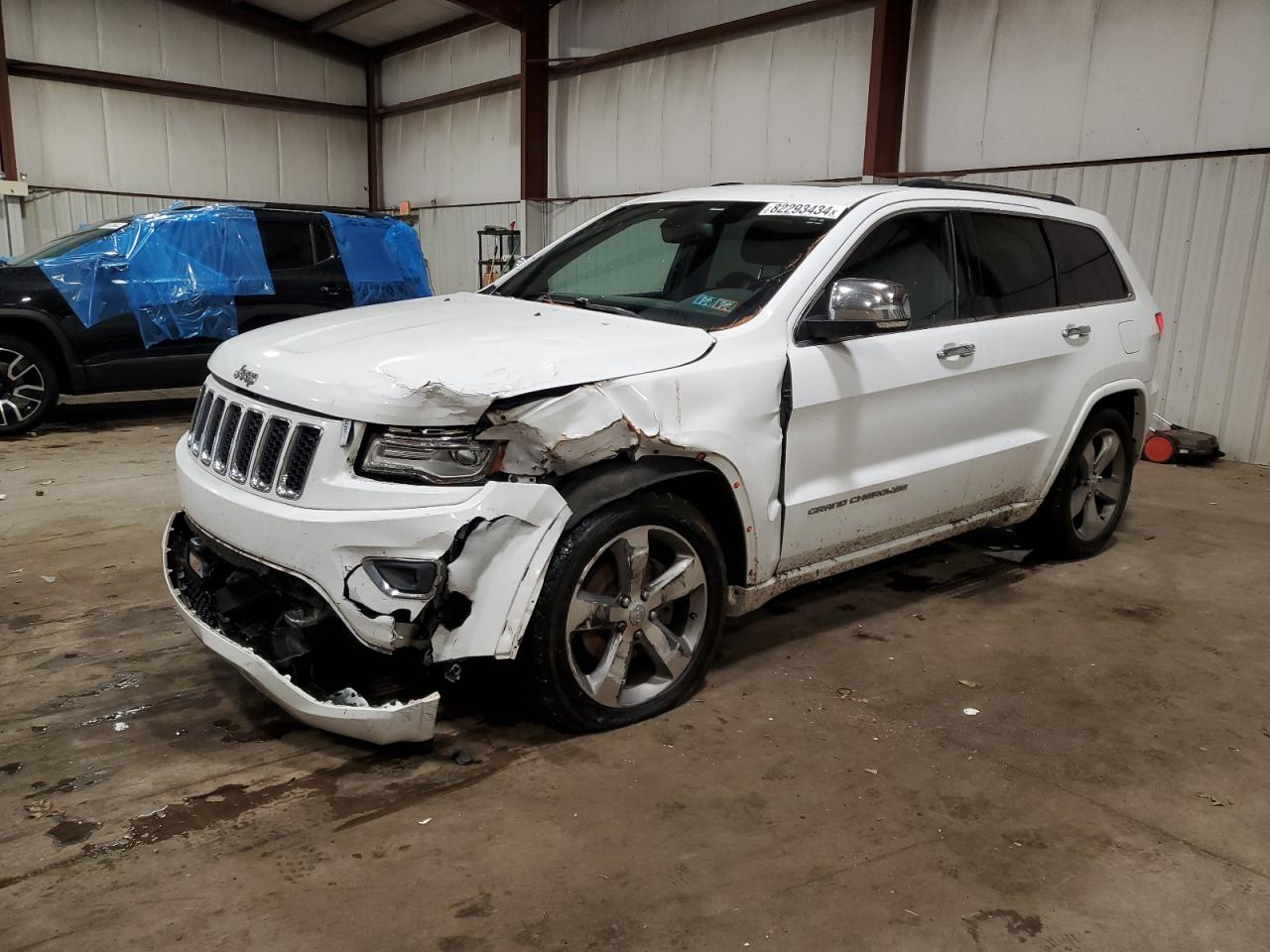 2015 Jeep Grand Cherokee Overland VIN: 1C4RJFCG6FC685502 Lot: 82293434